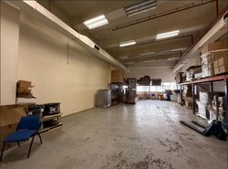 L & Y Building (D20), Factory #576177871